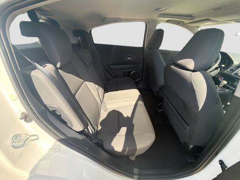 Certified 2022 Honda HR-V EX image 29