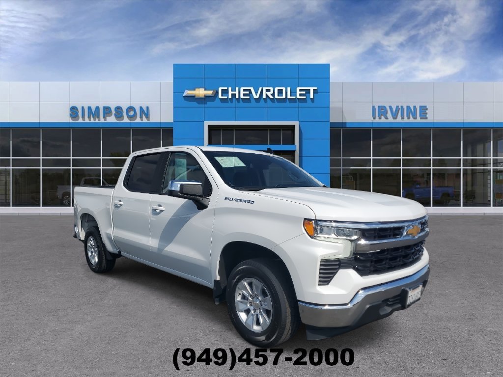 Used 2023 Chevrolet Silverado 1500 LT RWD image 2