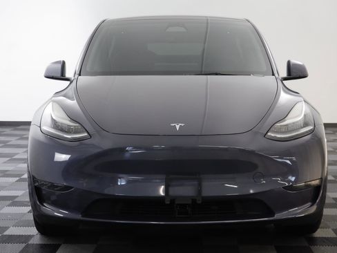 Used 2023 Tesla Model Y Long Range image 22