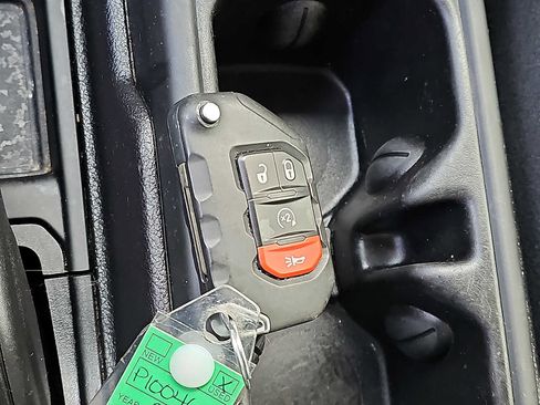 Used 2020 Jeep Wrangler Willys image 24