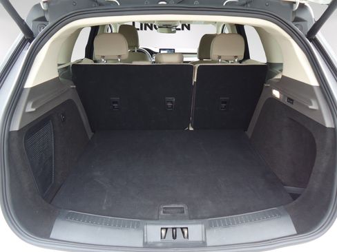 Used 2022 Lincoln Corsair AWD w/ Equipment Group 101A image 30