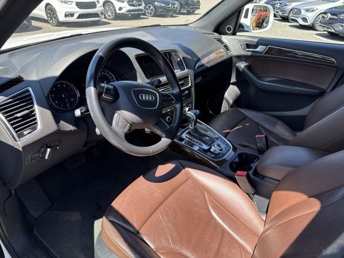 Used 2016 Audi Q5 2.0T Premium Plus w/ Technology Package AWD/4WD image 13