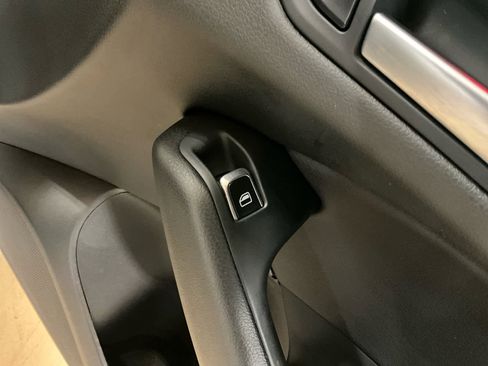 Used 2013 Audi Q5 2.0T Premium Plus AWD/4WD image 17