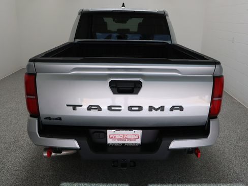 Used 2024 Toyota Tacoma TRD Off-Road AWD/4WD image 8