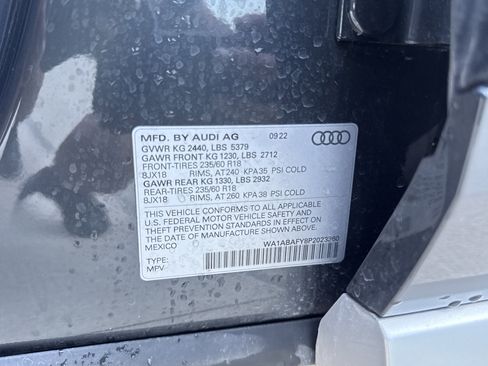 Used 2023 Audi Q5 2.0T Premium image 29