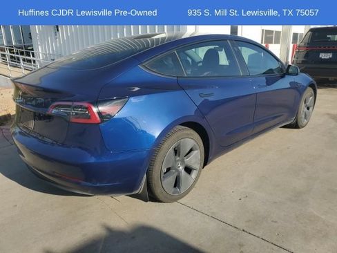 Used 2023 Tesla Model 3 Standard Range RWD image 2
