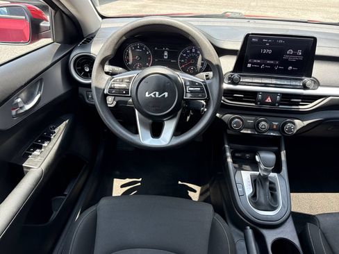 Used 2023 Kia Forte LXS FWD image 11