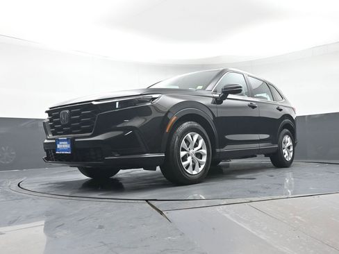 Certified 2024 Honda CR-V LX image 29