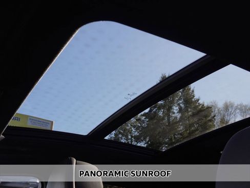 Used 2023 BMW X6 xDrive40i w/ M Sport Package image 4