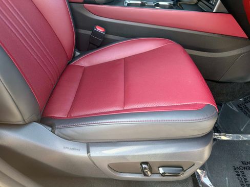 Used 2024 Lexus NX 250 FWD w/ Towing Package (2000 Lbs) image 23