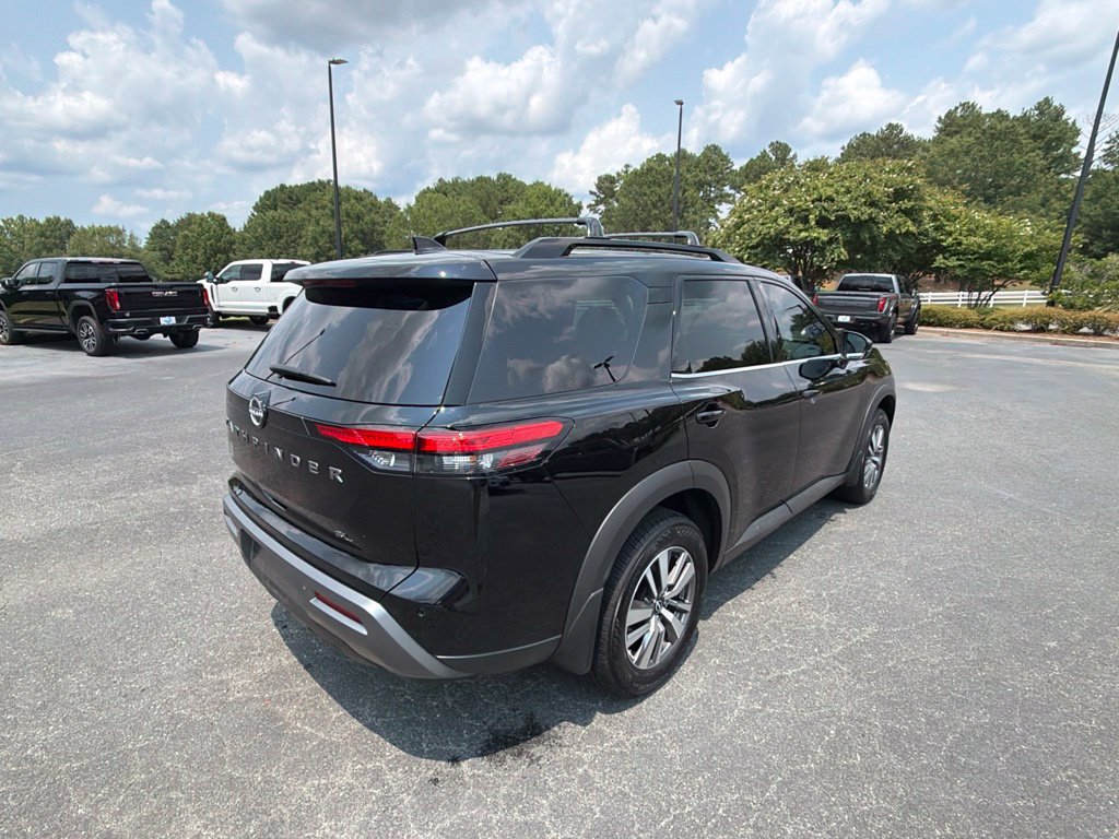 Used 2026 Nissan Pathfinder SL FWD image 42