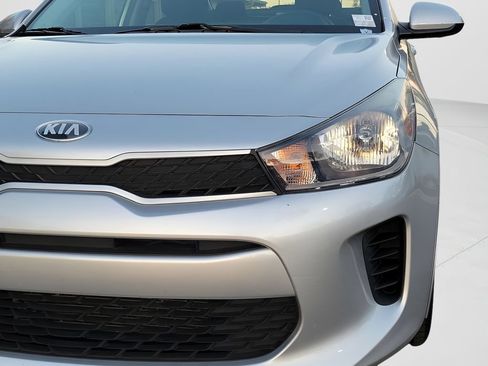Used 2020 Kia Rio LX image 10