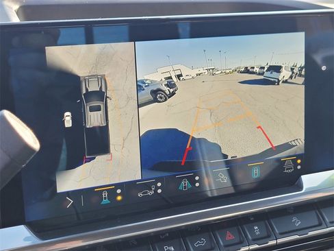 Used 2025 Chevrolet Silverado 3500 LTZ w/ LTZ Premium Package image 18