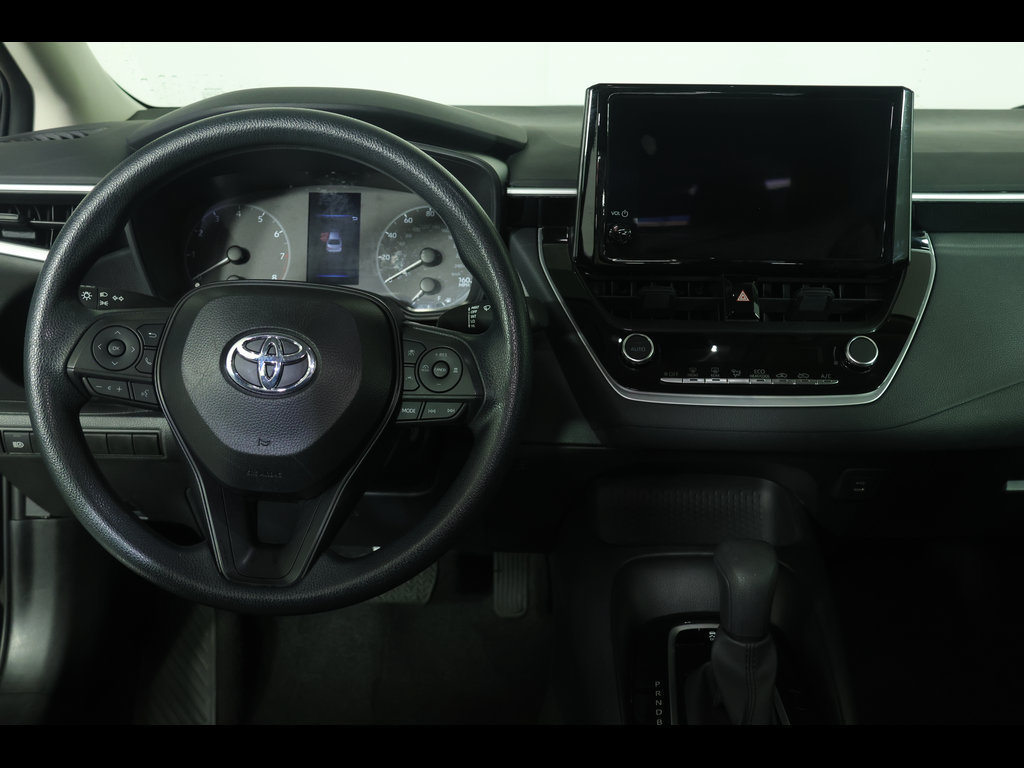 Used 2025 Toyota Corolla LE FWD image 13
