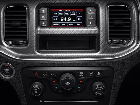 Used 2013 Dodge Charger SXT RWD image 12