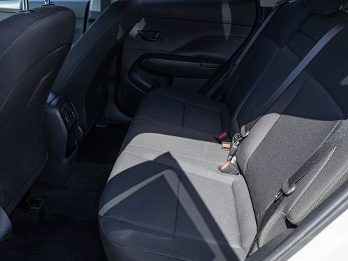 Certified 2025 Hyundai Kona SEL AWD/4WD image 27