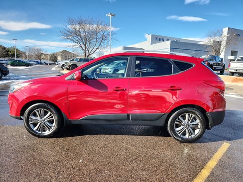 Used 2014 Hyundai Tucson SE image 2