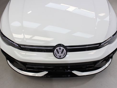 Used 2025 Volkswagen Golf R Black Edition w/ Euro Stye Package image 10
