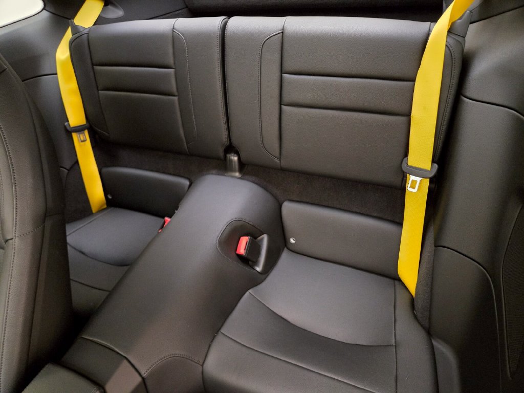 Used 2023 Porsche 911 Carrera RWD image 18