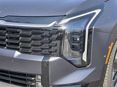 New 2026 Kia Sportage SX image 6