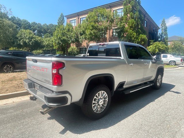 Used 2020 Chevrolet Silverado 2500 High Country w/ Z71 Off-Road Package AWD/4WD image 6