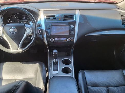 Used 2015 Nissan Altima 3.5 SL FWD image 25
