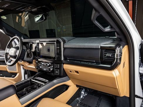 Used 2026 Ford F450 Lariat image 18