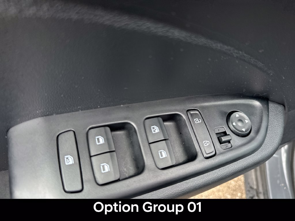 Used 2026 Hyundai Venue SEL FWD image 11