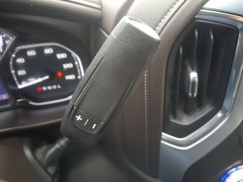 Used 2021 GMC Sierra 1500 SLT w/ X31 Off-Road Package image 15