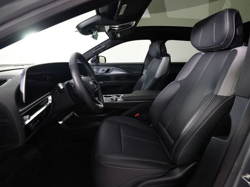 Used 2024 Cadillac Lyriq Tech RWD image 14