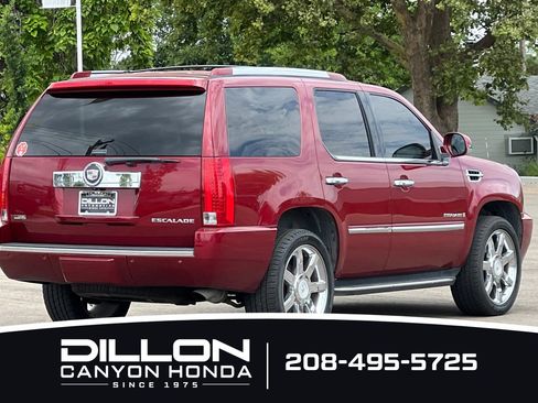 Used 2009 Cadillac Escalade AWD image 4
