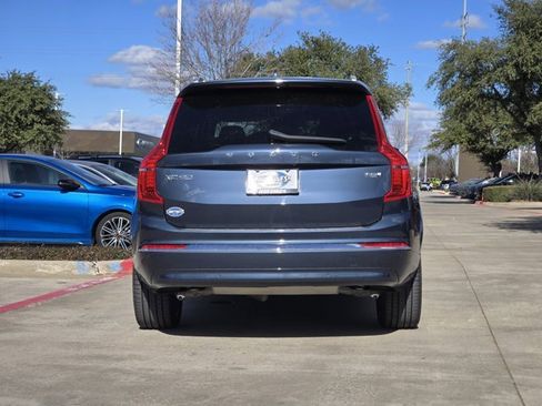 Used 2025 Volvo XC90 T8 Ultra w/ Protection Package Premier image 7