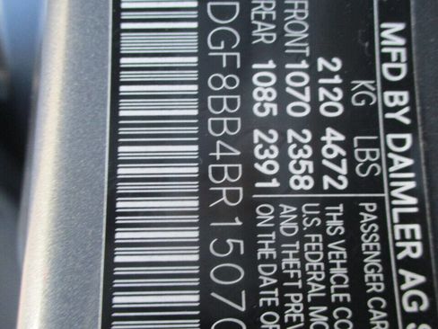 Used 2011 Mercedes-Benz C 300 4MATIC Sedan image 28