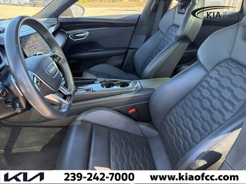 Used 2022 Audi RS e-tron GT w/ Carbon Performance Package image 4