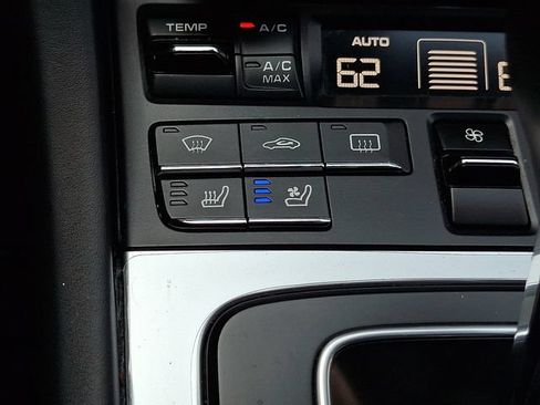 Certified 2018 Porsche 911 Turbo AWD/4WD image 27