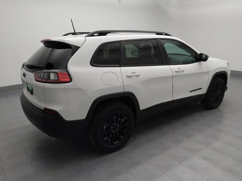 Used 2023 Jeep Cherokee Altitude Lux image 10