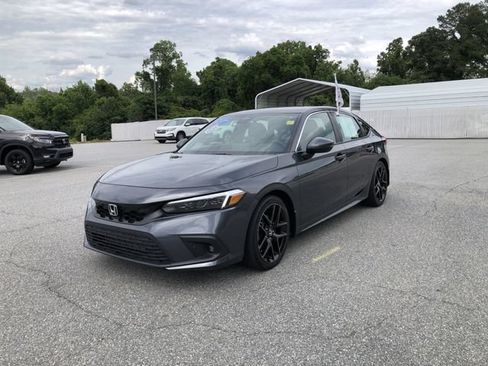 Certified 2023 Honda Civic Sport Touring image 4
