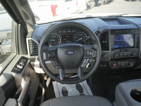 Used 2022 Ford F350 XL w/ Power Equipment Group image 21