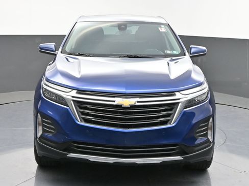 Used 2023 Chevrolet Equinox LT image 2