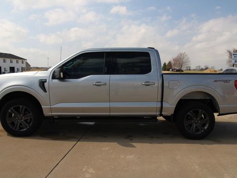 Used 2023 Ford F150 XLT w/ Equipment Group 302A High image 17