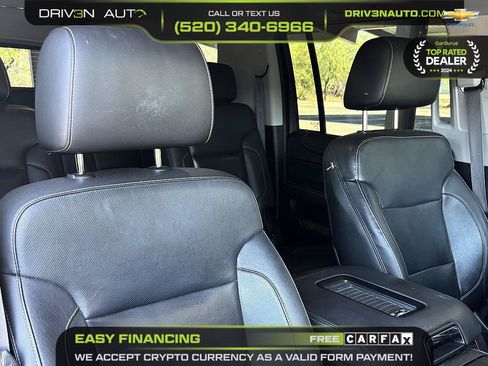 Used 2015 Chevrolet Suburban LTZ RWD image 14