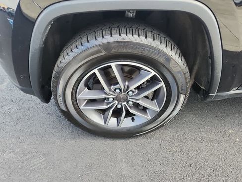 Used 2021 Jeep Grand Cherokee Limited w/ Premium Lighting Group image 12