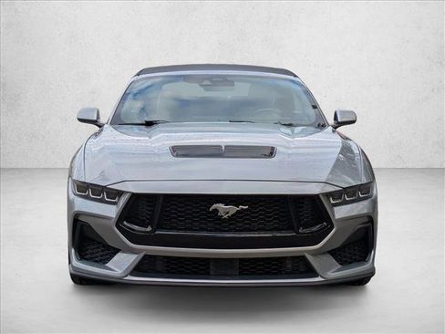 Used 2024 Ford Mustang GT Premium image 5