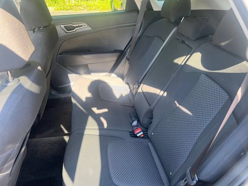Used 2025 Kia Sportage LX FWD image 33