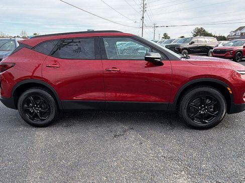 New 2026 Chevrolet Blazer LT w/ Midnight/Sport Edition FWD image 4