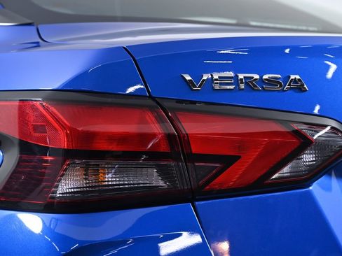 Used 2024 Nissan Versa S w/ S Plus Package image 8