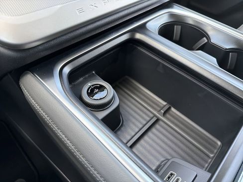 New 2026 Ford Expedition Active RWD image 29