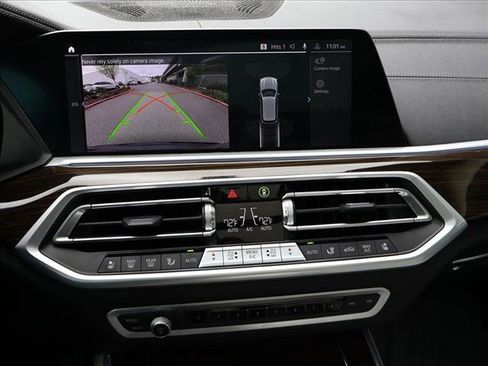 Used 2023 BMW X5 xDrive45e w/ Luxury Seating Package AWD/4WD image 16