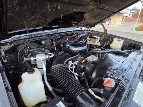 Used 1989 Chevrolet Blazer 4WD image 13