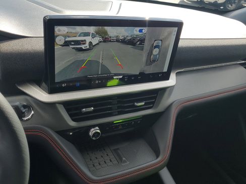 Certified 2025 Ford Explorer ST image 27